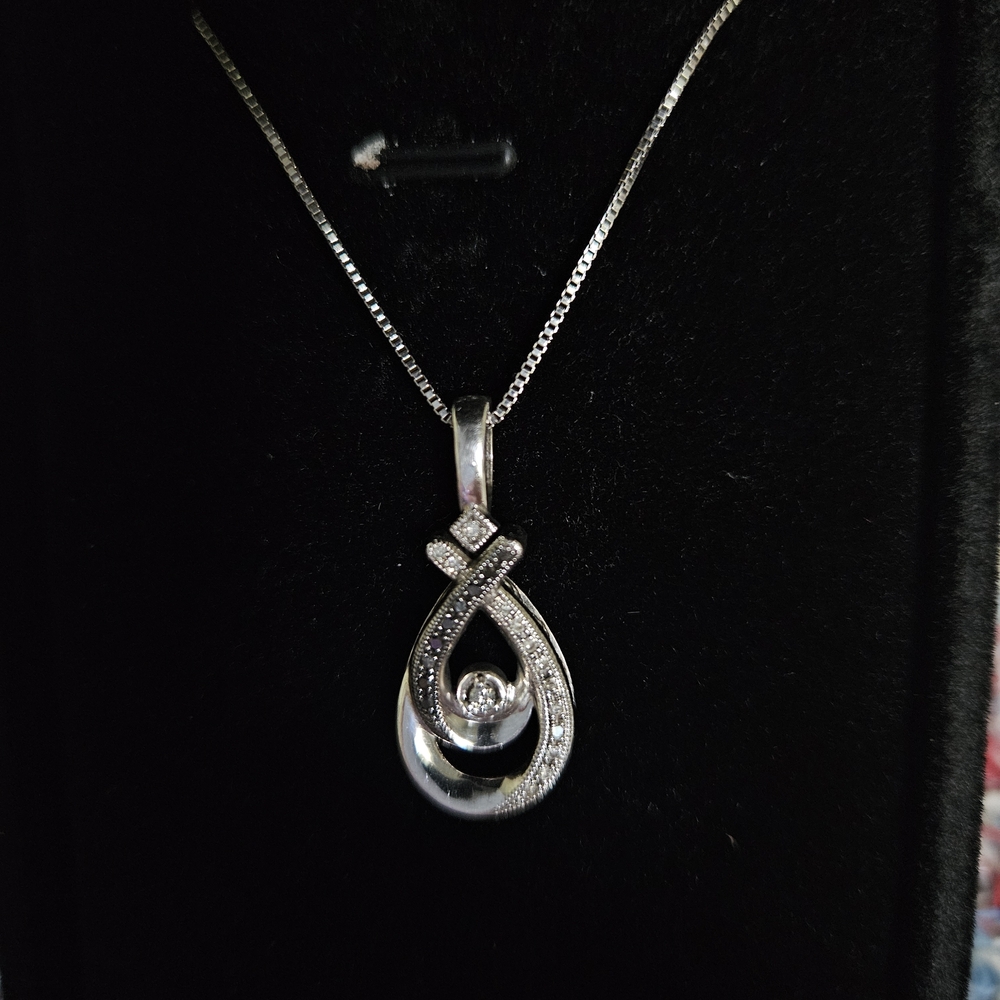 Kay Jewelers Silver Infinity Pendant Necklace